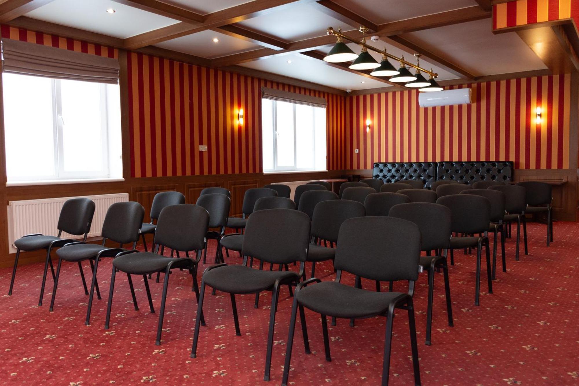 Kremin Hotel Krzemieńczuk Zewnętrze zdjęcie