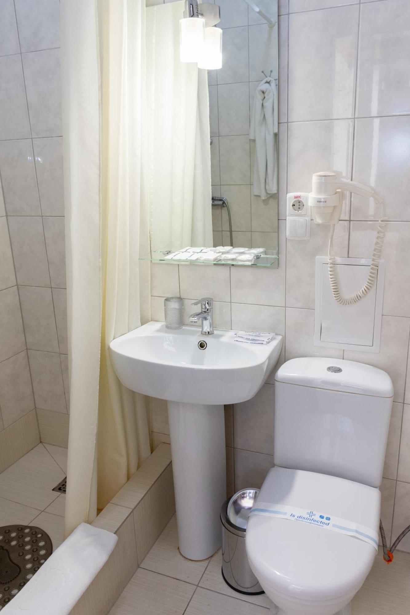 Kremin Hotel Krzemieńczuk Zewnętrze zdjęcie