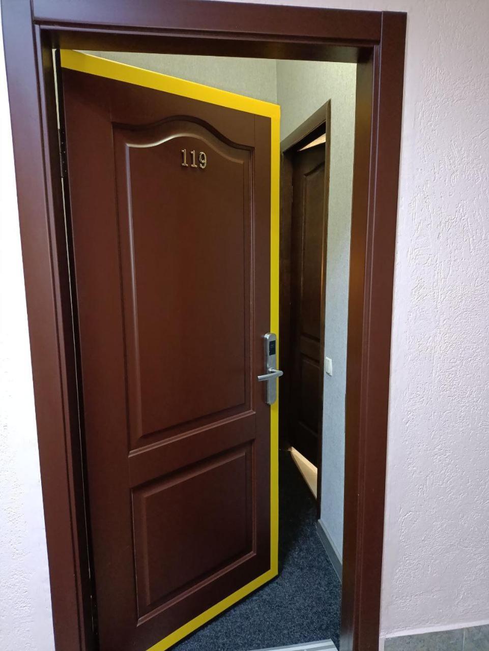 Kremin Hotel Krzemieńczuk Zewnętrze zdjęcie
